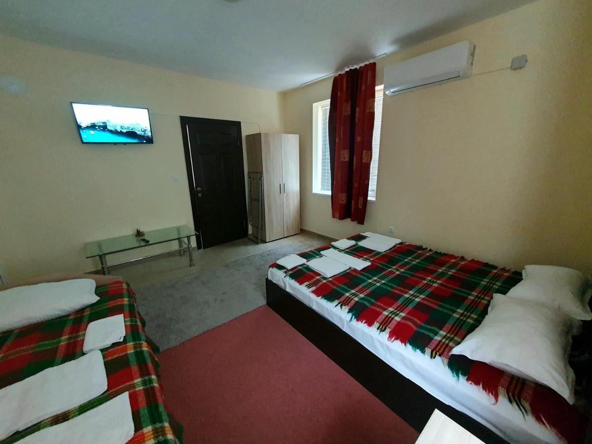 Viriks Hotell Burgas by Eksteriør bilde