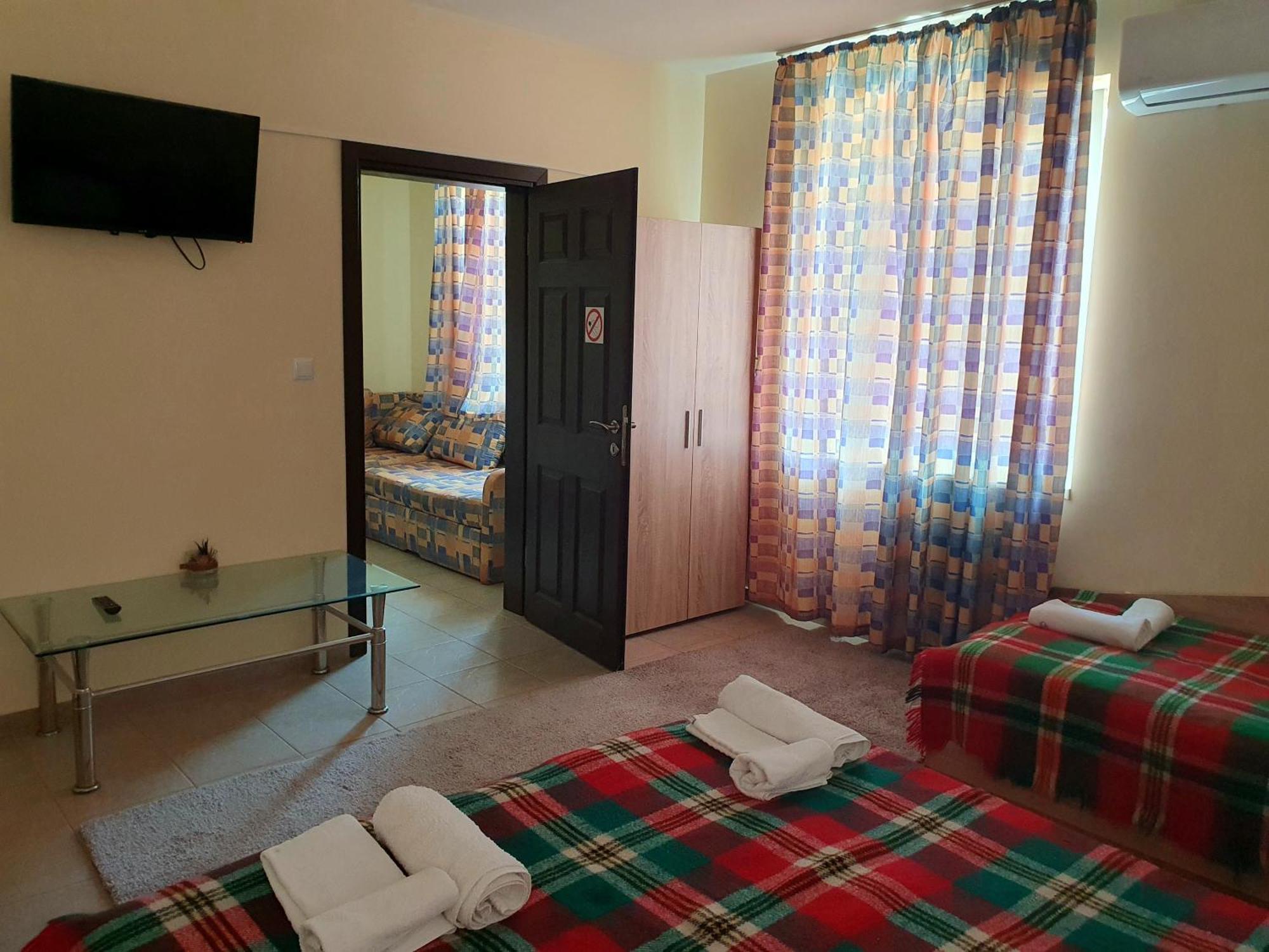 Viriks Hotell Burgas by Eksteriør bilde