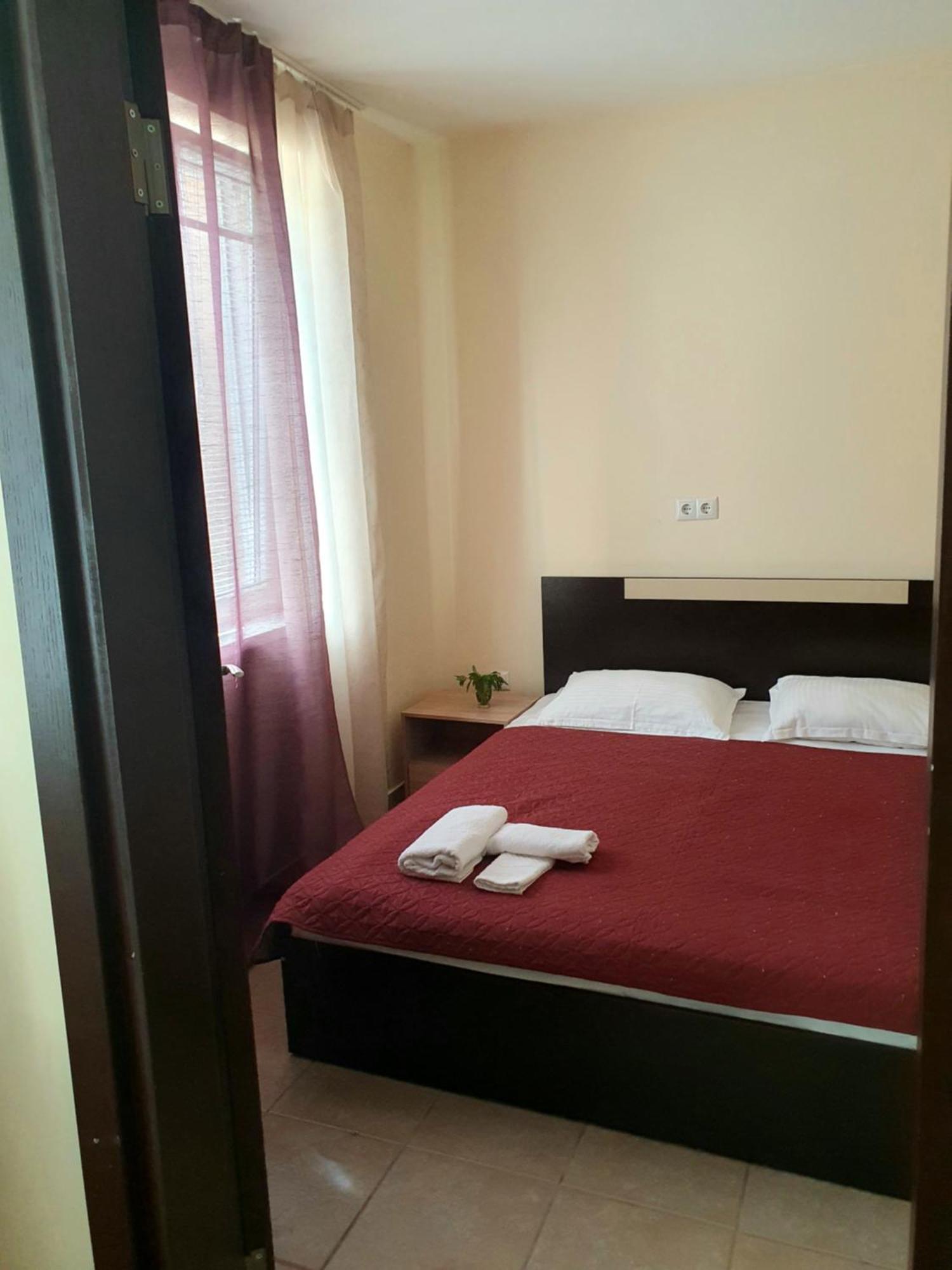 Viriks Hotell Burgas by Eksteriør bilde
